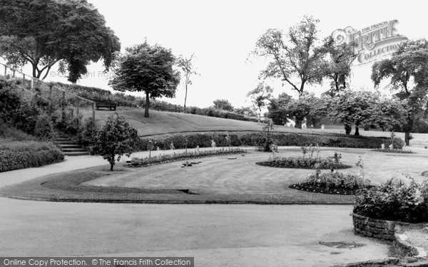 Photo of Bilston, Hickman Park c1965