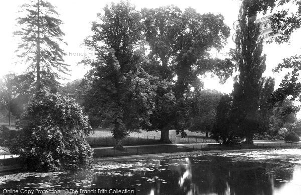 Photo of Binfield, Lake 1901