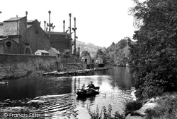 Bingley, Boating on the Aire 1923