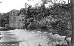 Hurst Mill And Weir 1909, Bingley