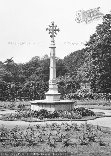 Photo of Bingley, Myrtle Park, War Memorial 1923