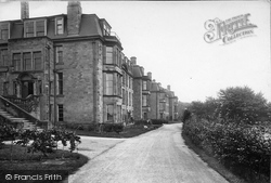 The College 1926, Bingley