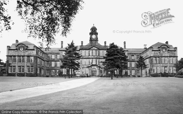 Photo of Bingley, The College c.1955
