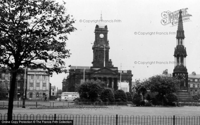 Photo of Birkenhead, Town Hall c.1965