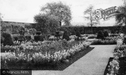 Oakwell Hall, The Gardens c.1950, Birstall