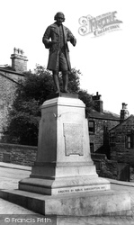 The Joseph Priestley Memorial c.1950, Birstall