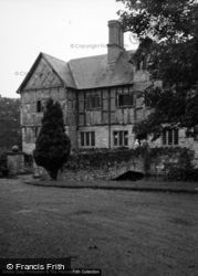 Birtsmorton Court 1955, Birtsmorton
