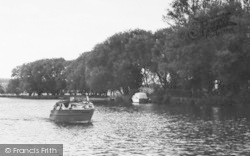 Boats On The River 1956, Bisham