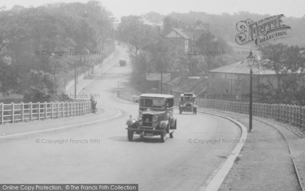 Photo of Bishop Auckland, Cars In Durham Road 1929