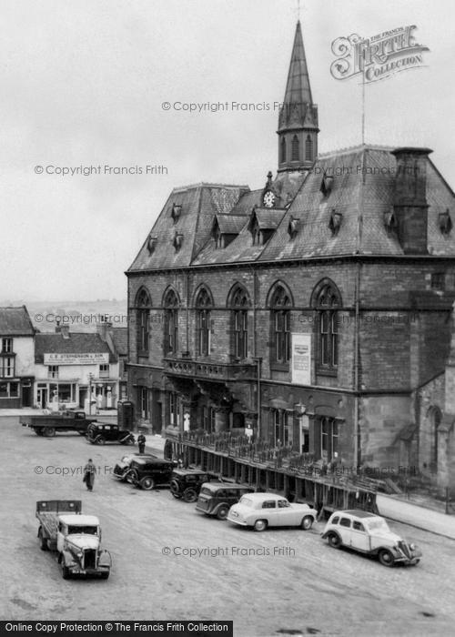 Photo of Bishop Auckland, Town Hall c.1950