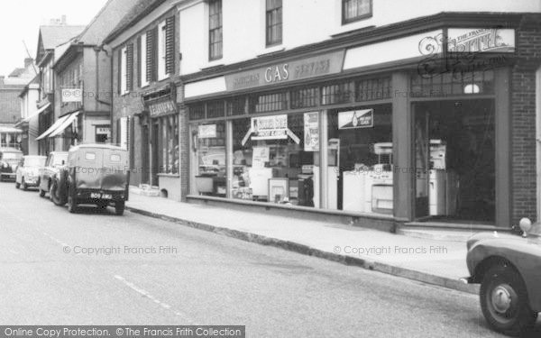 Photo of Bishop's Waltham, High Street, Appliances Shop c.1960