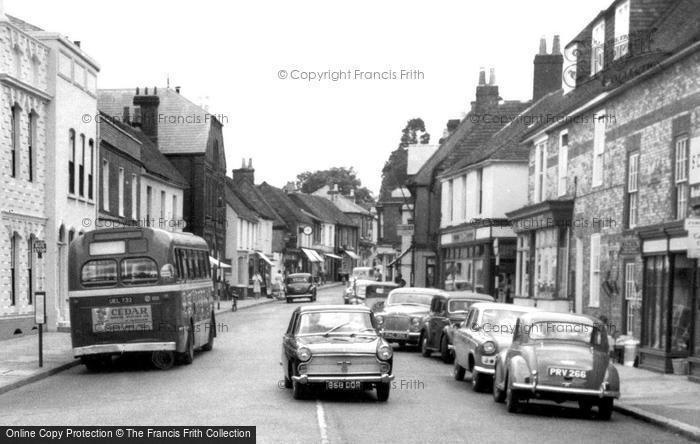 Photo of Bishop's Waltham, High Street c.1960