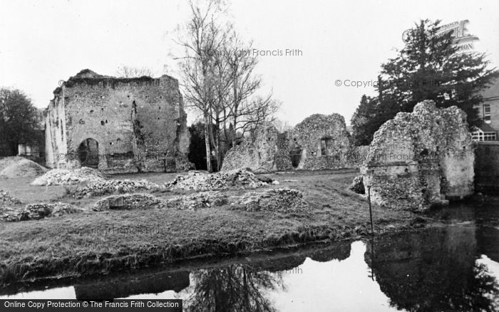 Photo of Bishop's Waltham, Palace Ruins c.1955