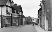 The White Swan, Bank Street c.1955, Bishop's Waltham