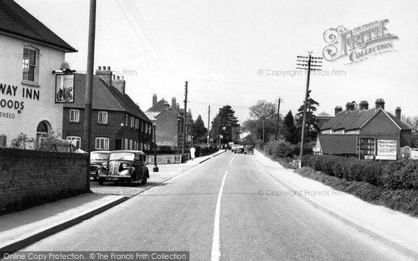 Photo of Bishop's Waltham, Winchester Road c1955