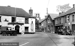 Gore Square c.1960, Bishops Lydeard