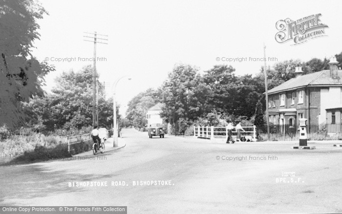 Photo of Bishopstoke, Bishopstoke Road c.1955