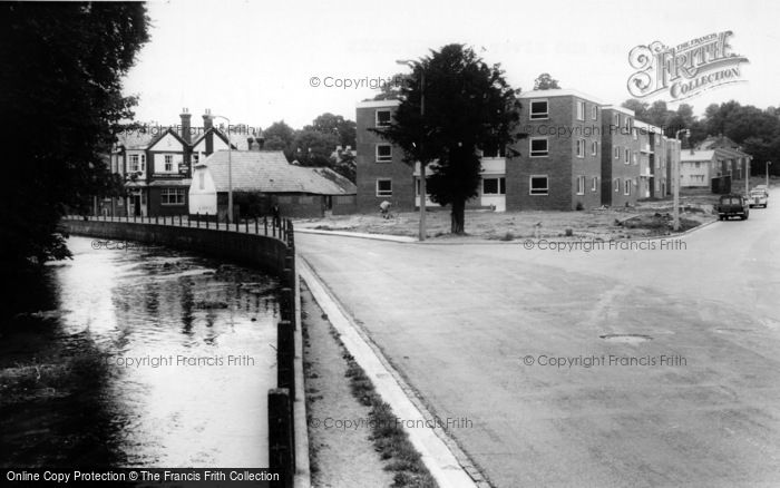 Photo of Bishopstoke, Spring Lane And The River c.1960