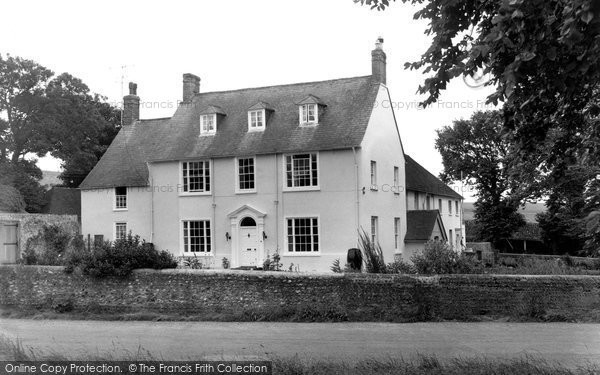 Photo of Bishopstone, Bishopstone Manor North c.1955