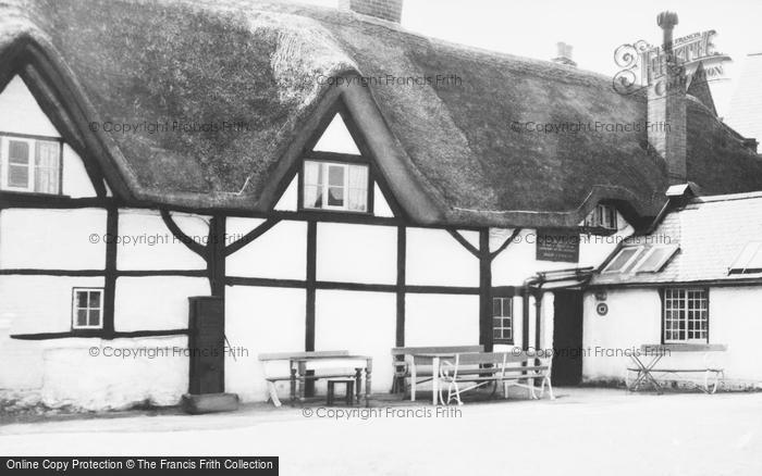 Photo of Blaby, The Bakers Arms c.1930