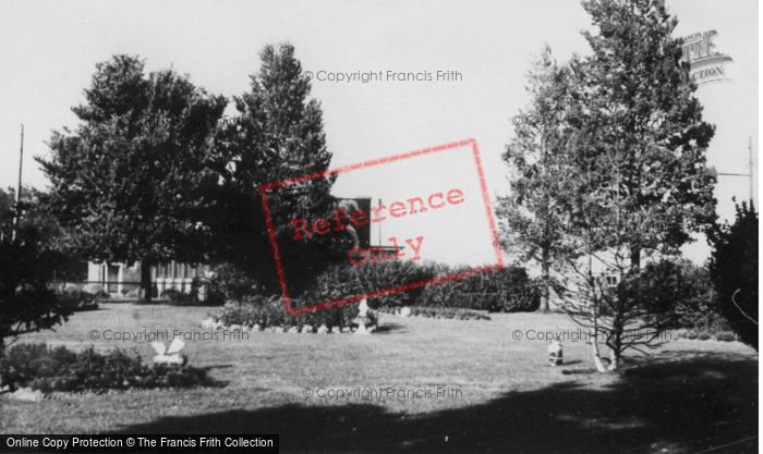 Photo of Black Pill, The Gardens c.1960