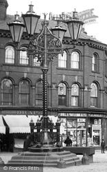 A Street Lamp 1895, Blackburn