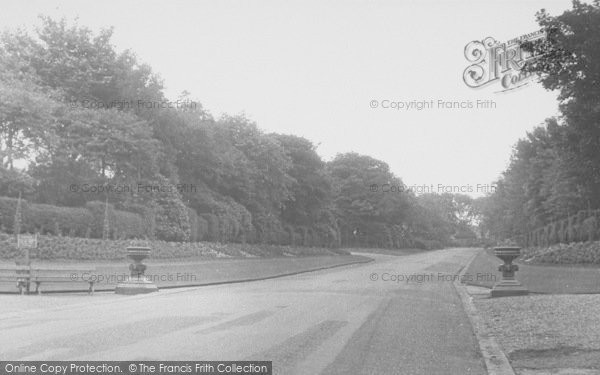 Photo of Blackburn, Queen's Park, The Drive c.1955