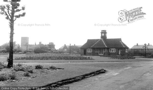 Photo of Blackburn, Roe Lee Park c.1955