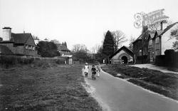 The Village 1927, Blackheath