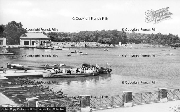 Photo of Blackpool, Stanley Park Lake c.1939