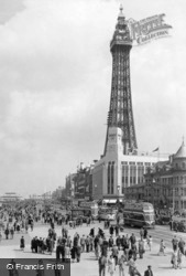 Blackpool, the Tower and Central Promenade c1955