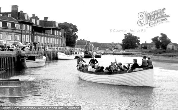 Photo of Blakeney, Excursion Trip To See The Seals c.1955