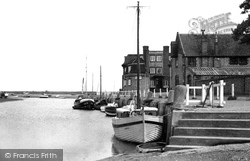 Quay Looking East c.1950, Blakeney