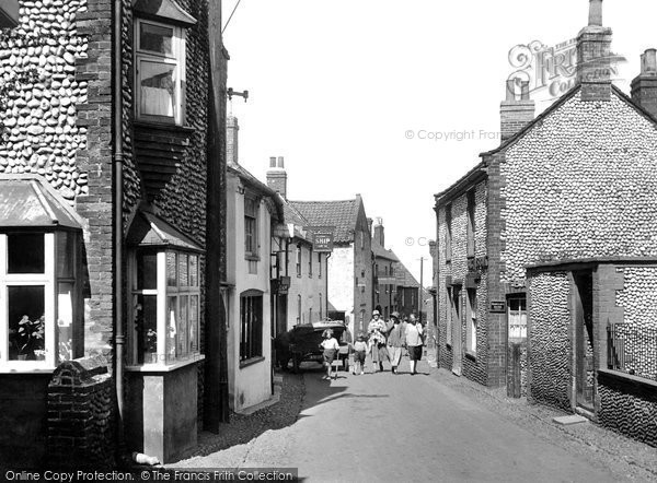 Photo of Blakeney, The Village 1925
