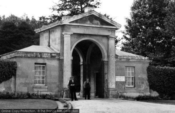 Photo of Blandford Forum, Bryanston School Gate c.1955