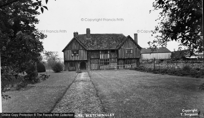 Photo of Bletchingley, Brewer Street Farm House c.1960