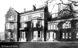 Castle 1905, Bletchingley