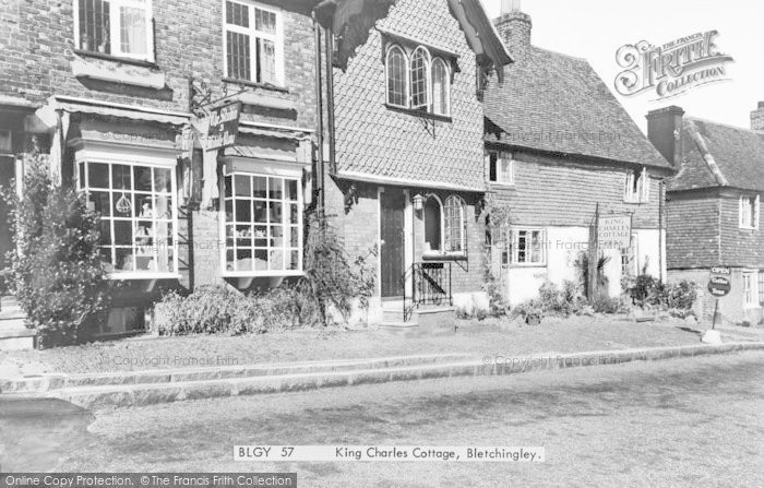Photo of Bletchingley, King Charles Cottage c.1960