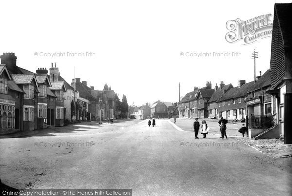 Photo of Bletchingley, The Village 1911