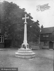 War Memorial 1921, Bletchingley