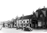 Ye Olde Whyte Harte Ad 1388 c.1935, Bletchingley
