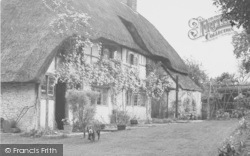 Hall Barn Close c.1960, Blewbury