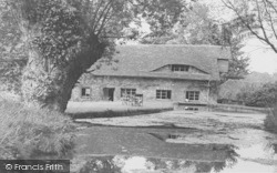 The Old Mill c.1955, Blewbury