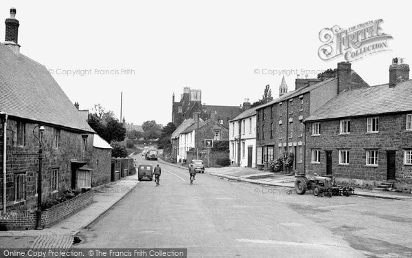 Photo of Bloxham, High Street c.1955