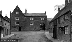 The Elephant And Castle Inn c.1955, Bloxham