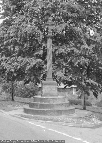 Photo of Bloxham, The Memorial c.1960