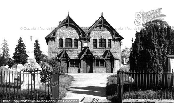Photo of Bluntisham, The Chapel c.1945