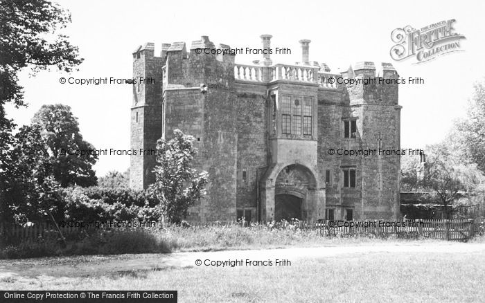 Photo of Boarstall, Boarstall Tower 1951