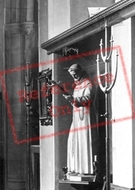 Convent, St Francis' Statue 1903, Bocking