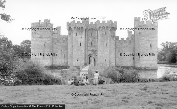 Photo of Bodiam, The Castle c.1960